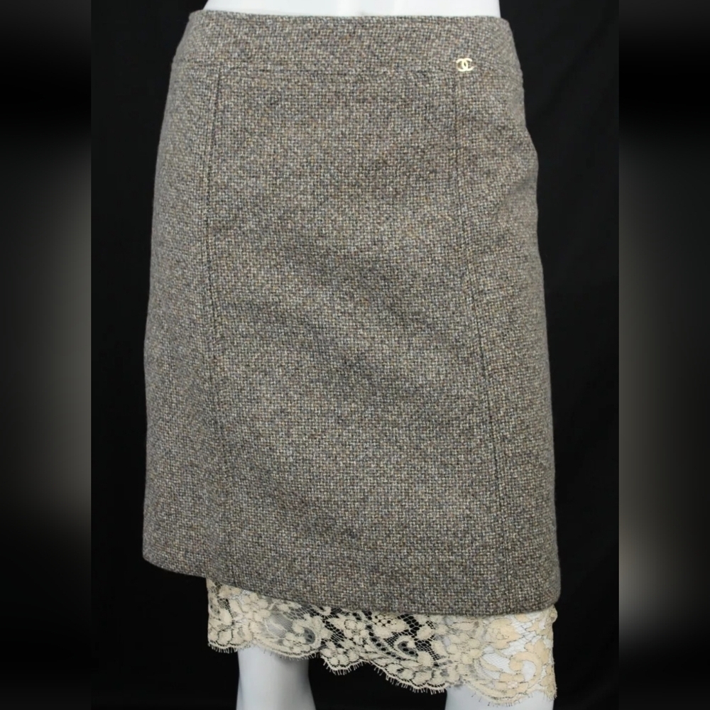 CHANEL VINTAGE WOOL SUIT - SIZE 36 - Picture 9 of 16